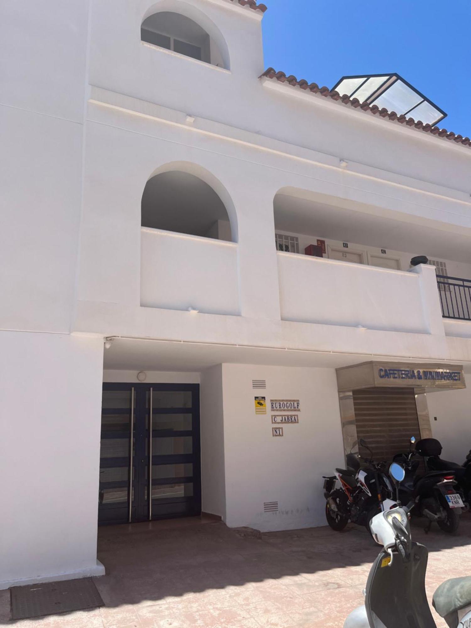 Benalhome - Tu Hogar Con Terraza Y Ducha Exterior Benalmádena Eksteriør bilde