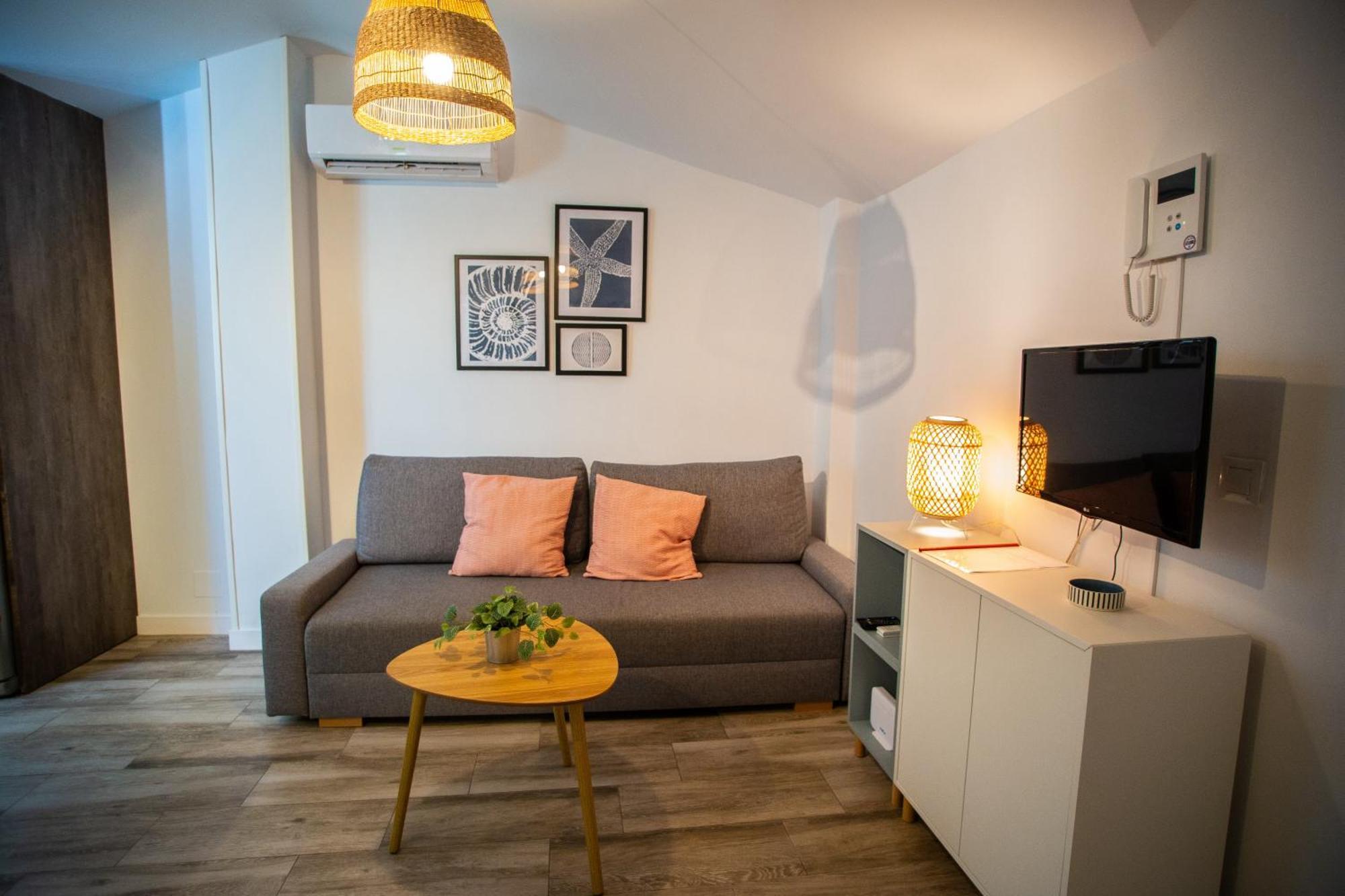 Benalhome - Tu Hogar Con Terraza Y Ducha Exterior Benalmádena Eksteriør bilde